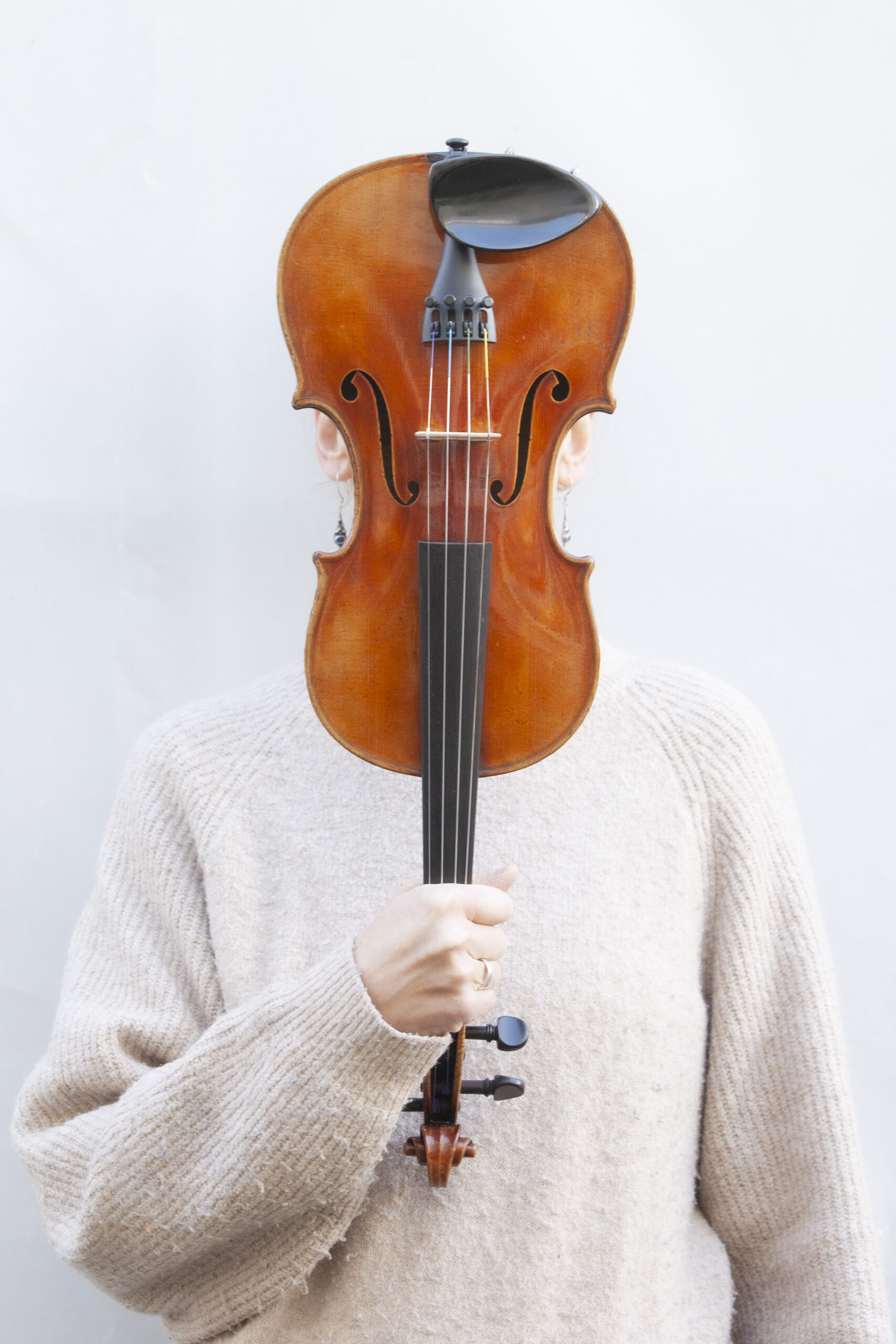 Anna Reber, Geigenbauerin